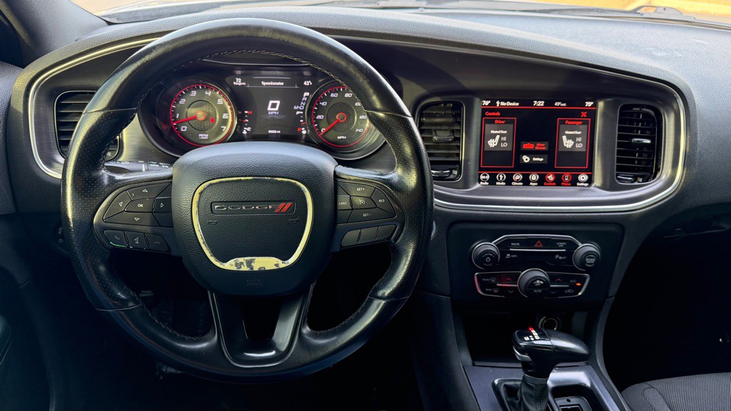 2018 Dodge Charger Image 16