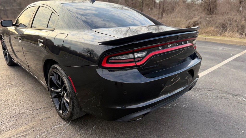 2018 Dodge Charger Image 23