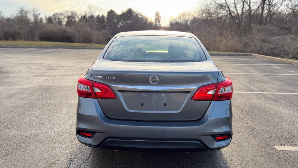 2019 Nissan Sentra Image 3