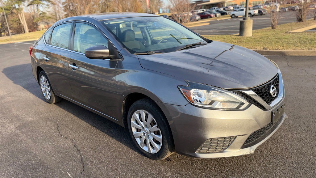 2019 Nissan Sentra Image 4