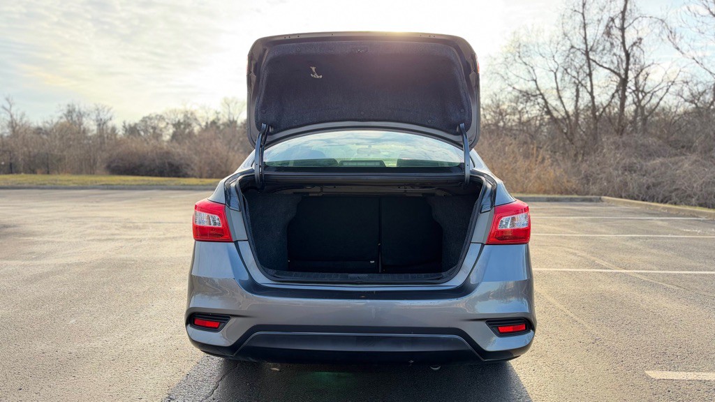 2019 Nissan Sentra Image 8