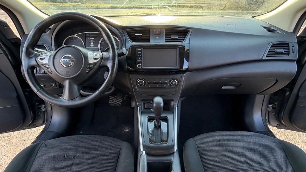 2019 Nissan Sentra Image 11