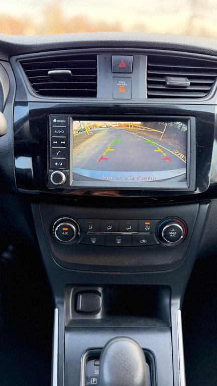 2019 Nissan Sentra Image 19