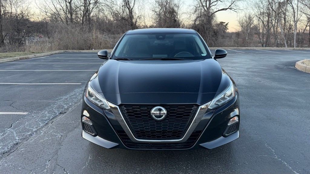 2022 Nissan Altima Image 5
