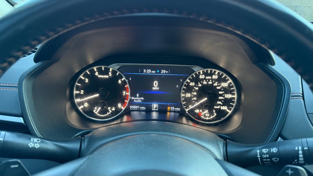 2022 Nissan Altima Image 17