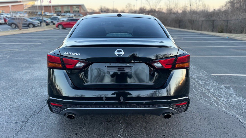 2022 Nissan Altima Image 27