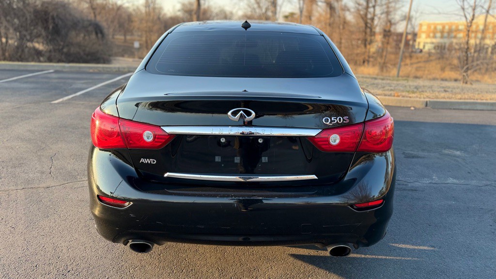 2014 INFINITI Q50 Image 10