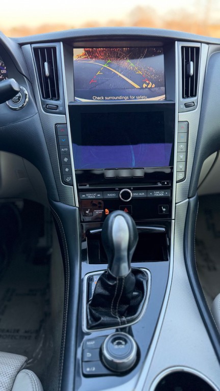 2014 INFINITI Q50 Image 20