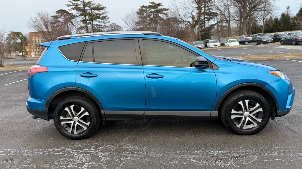 2018 Toyota Rav4 Image 6