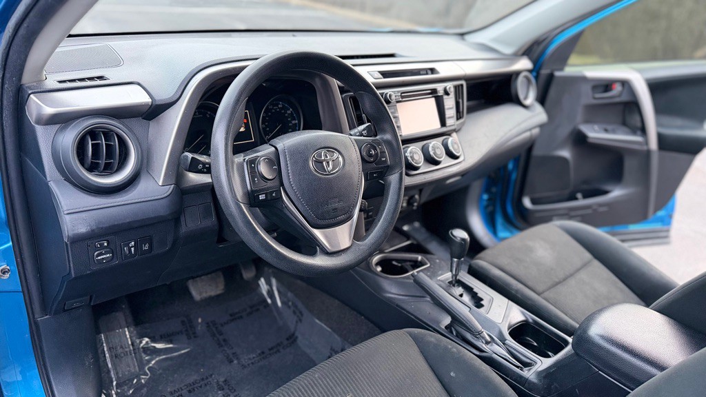 2018 Toyota Rav4 Image 13