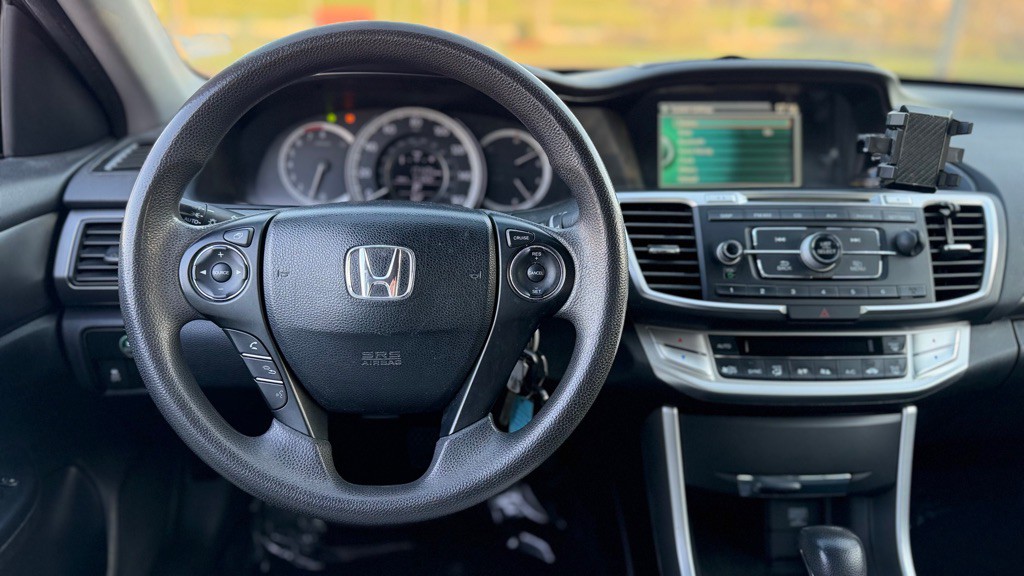 2014 Honda Accord Image 16