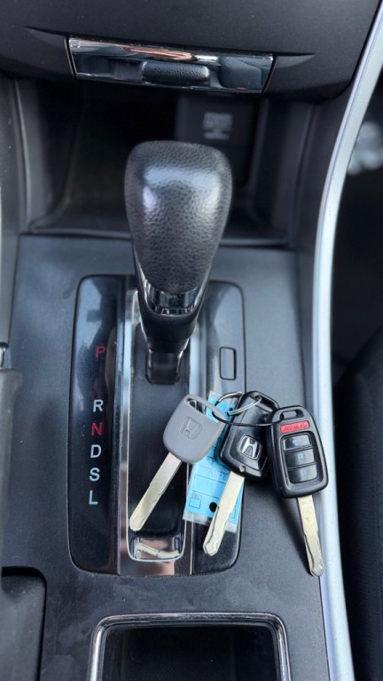 2014 Honda Accord Image 21