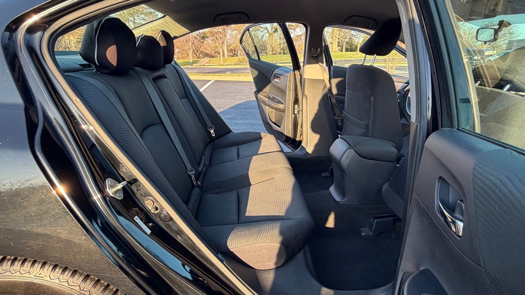 2014 Honda Accord Image 22