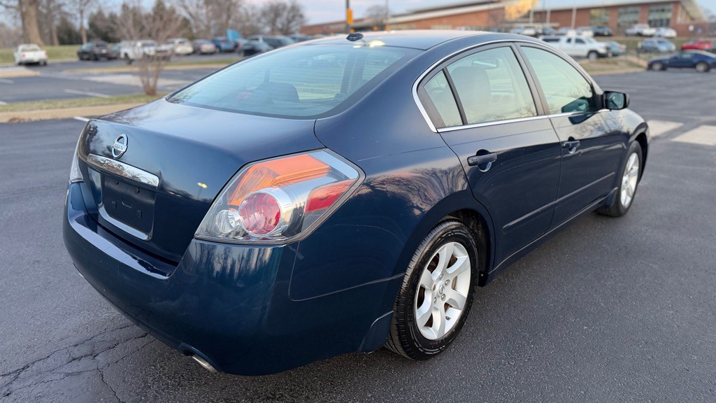 2008 Nissan Altima Image 9