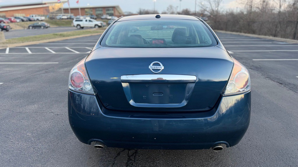 2008 Nissan Altima Image 10