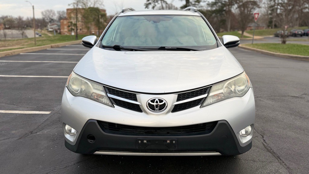 2015 Toyota Rav4 Image 5