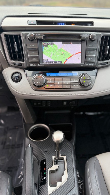 2015 Toyota Rav4 Image 18