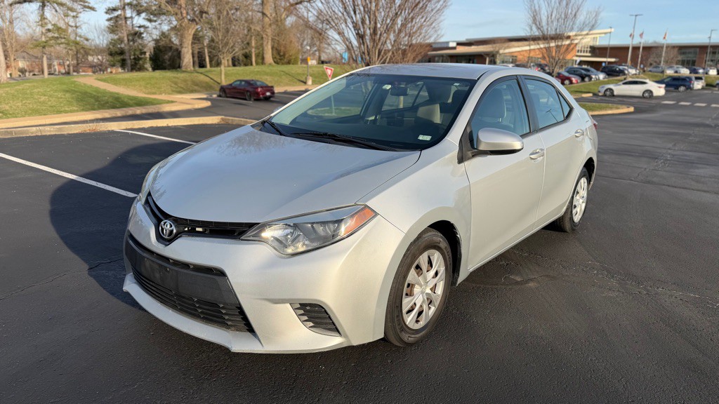 2014 Toyota Corolla Image 1