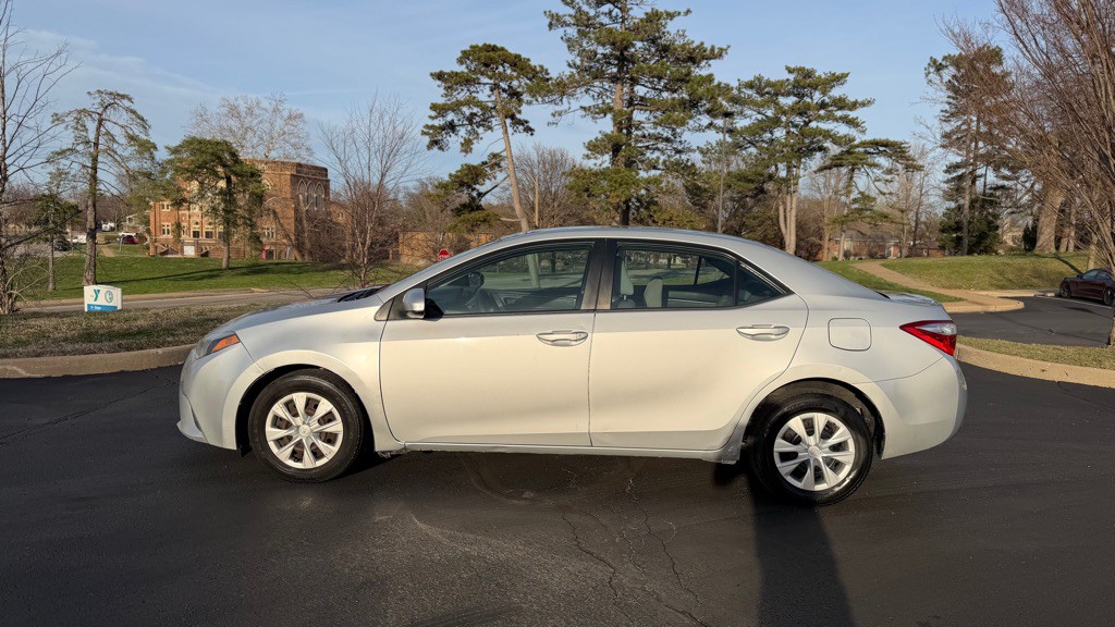 2014 Toyota Corolla Image 3