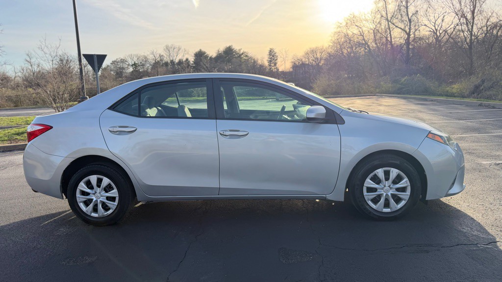 2014 Toyota Corolla Image 6