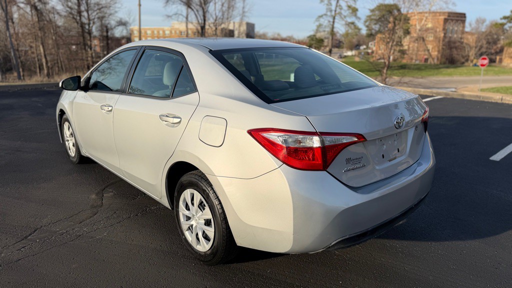 2014 Toyota Corolla Image 7