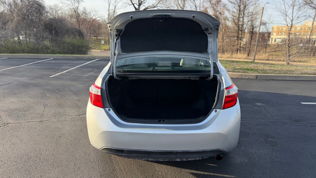 2014 Toyota Corolla Image 11