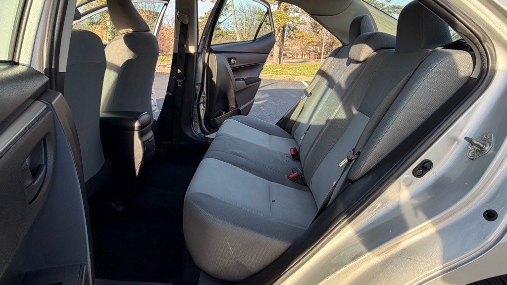 2014 Toyota Corolla Image 23