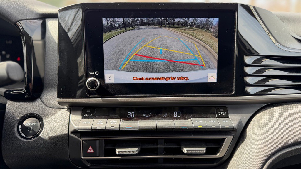 2025 Toyota Camry Image 21