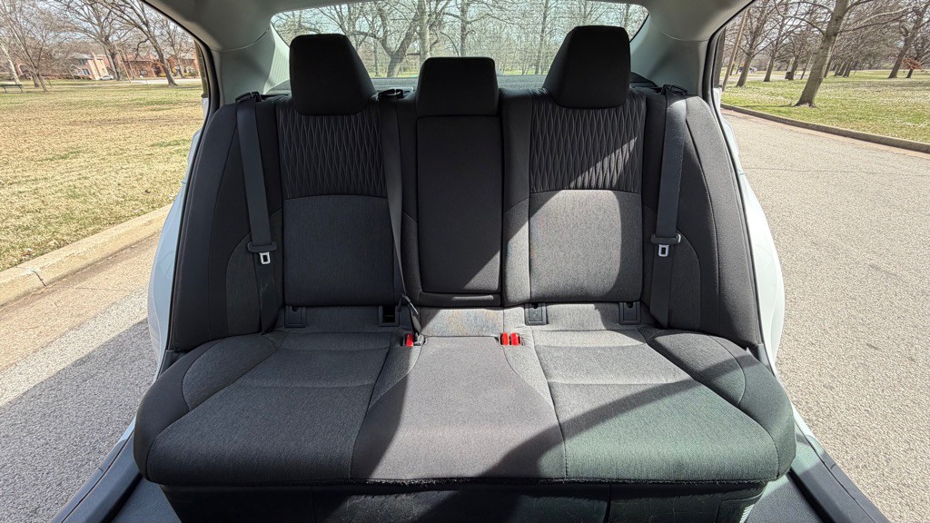 2025 Toyota Camry Image 23