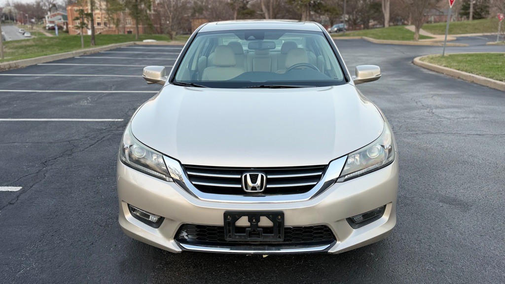 2015 Honda Accord Image 5