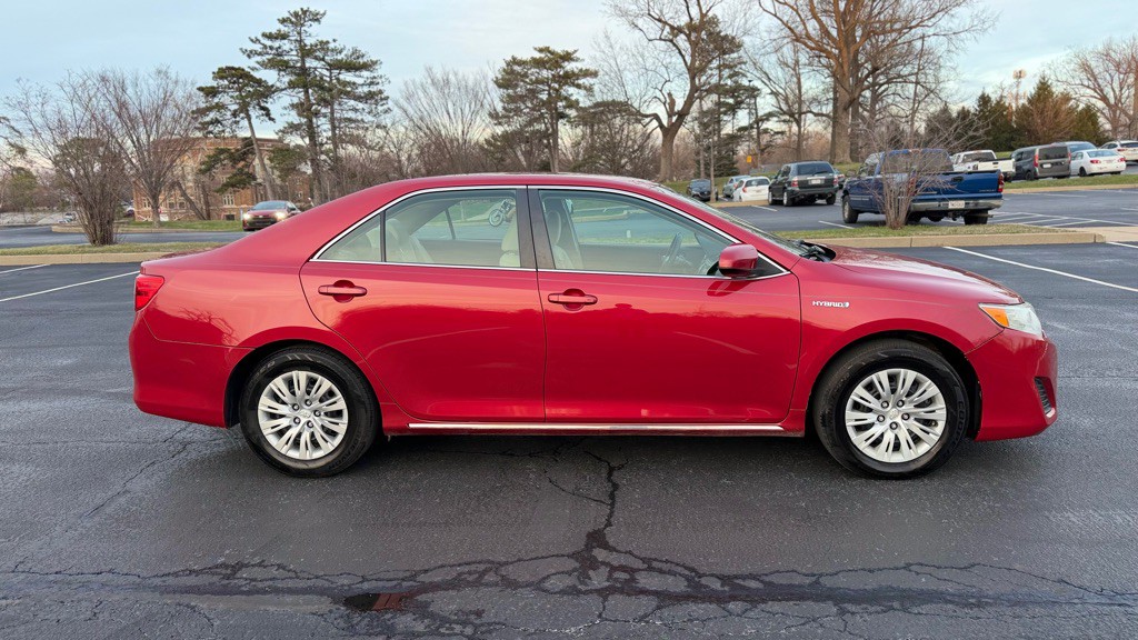 2014 Toyota Camry Image 6