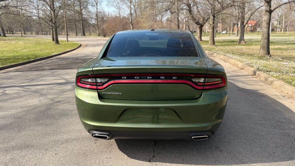 2021 Dodge Charger Image 8