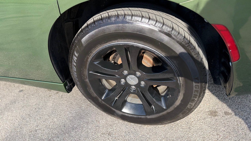 2021 Dodge Charger Image 26