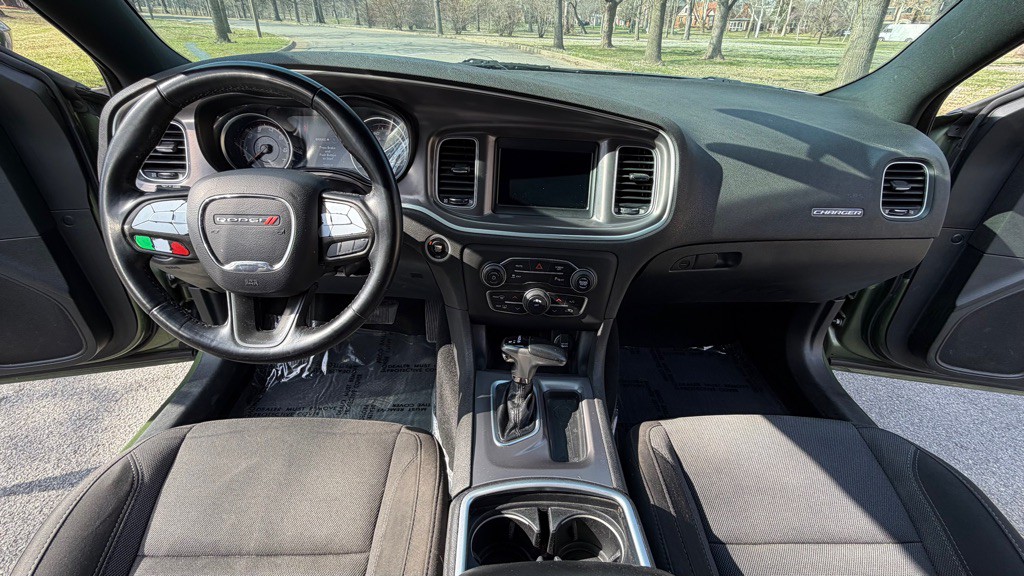 2021 Dodge Charger Image 11