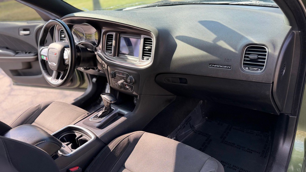 2021 Dodge Charger Image 15