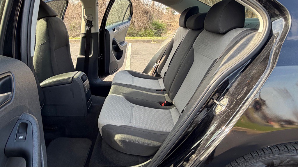 2018 Volkswagen Jetta Image 22