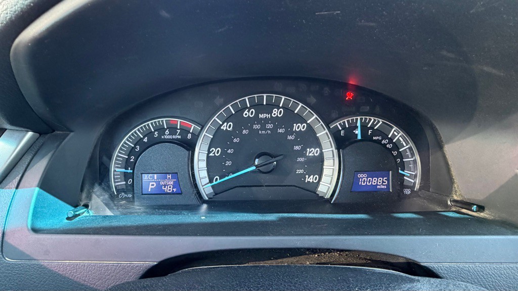 2013 Toyota Camry Image 18