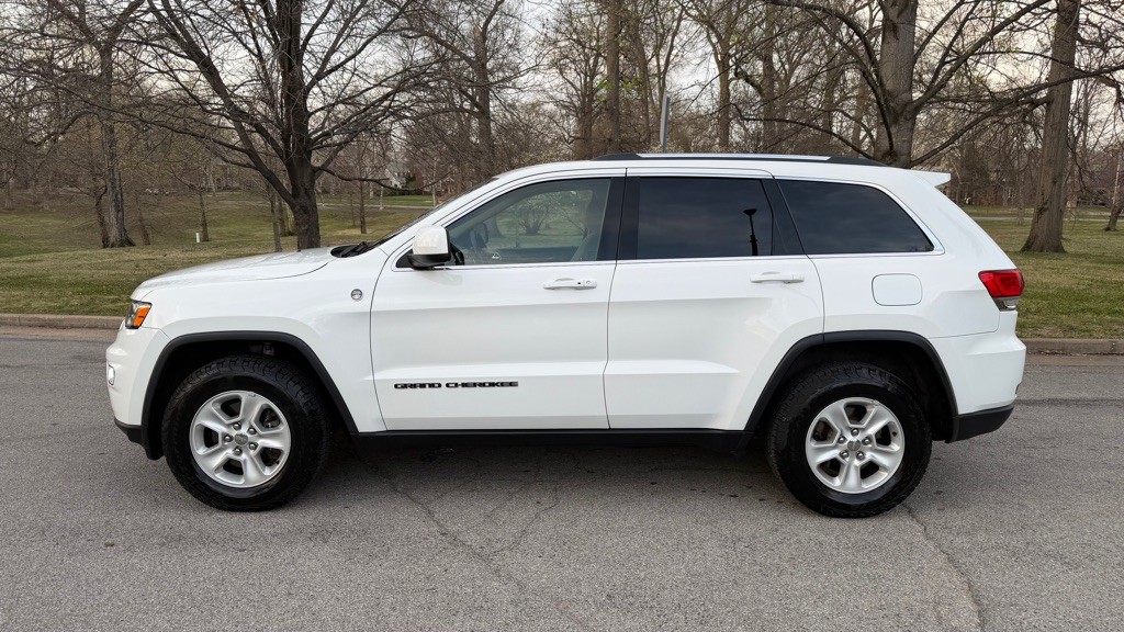 2017 Jeep Grand Cherokee Image 3