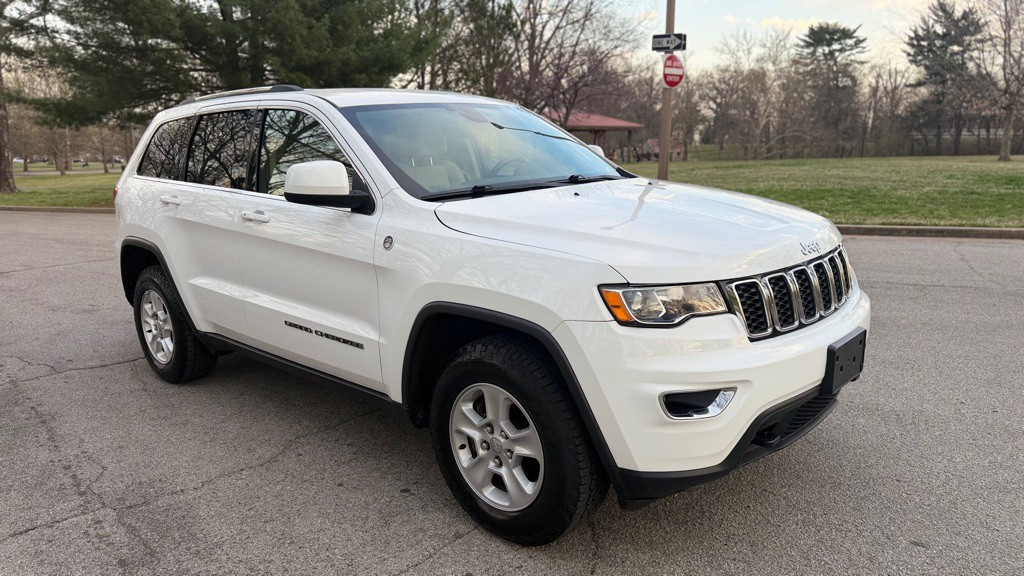 2017 Jeep Grand Cherokee Image 4