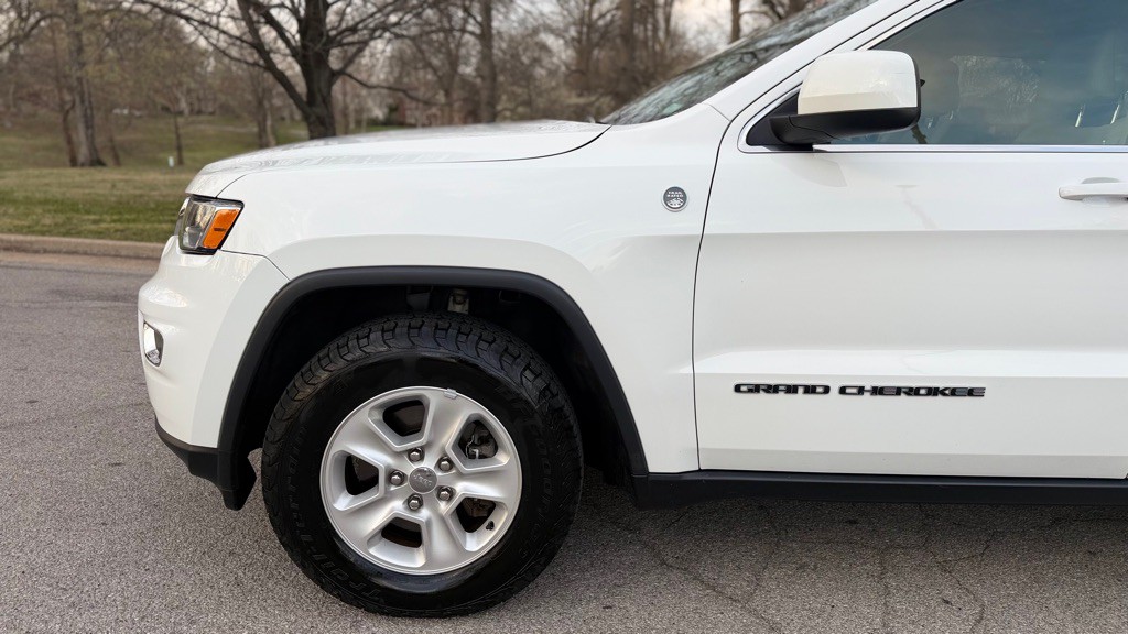 2017 Jeep Grand Cherokee Image 26