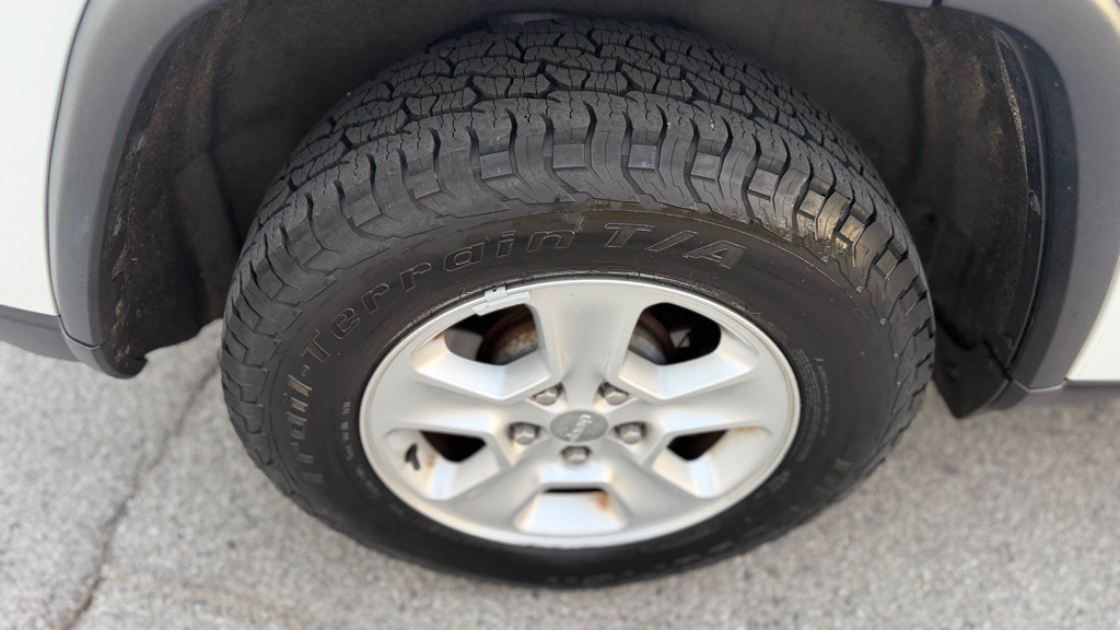 2017 Jeep Grand Cherokee Image 27