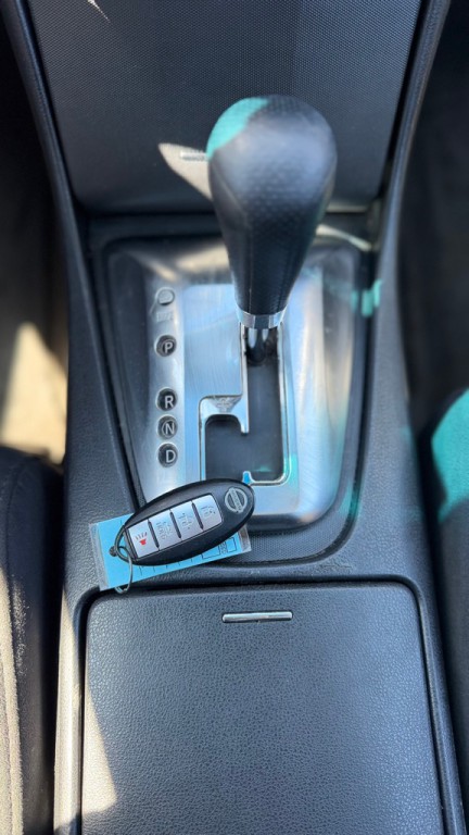 2010 Nissan Altima Image 20