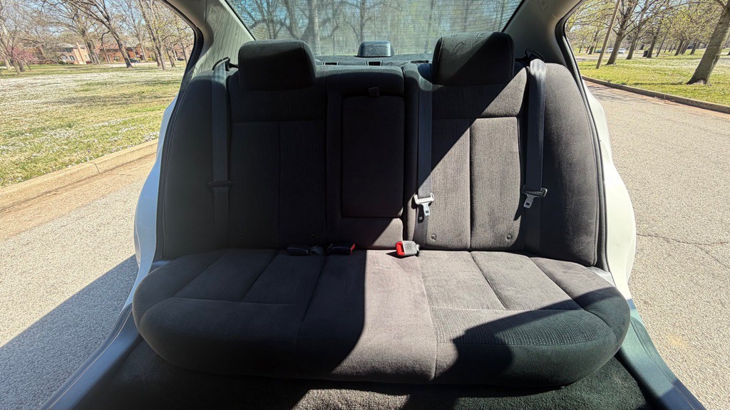 2010 Nissan Altima Image 23