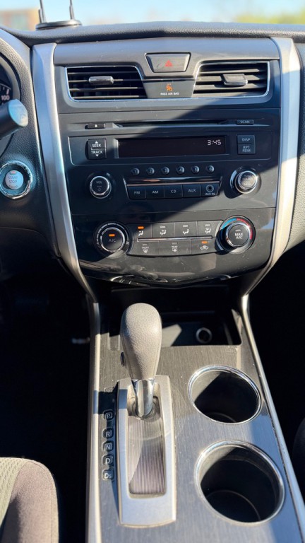 2013 Nissan Altima Image 18