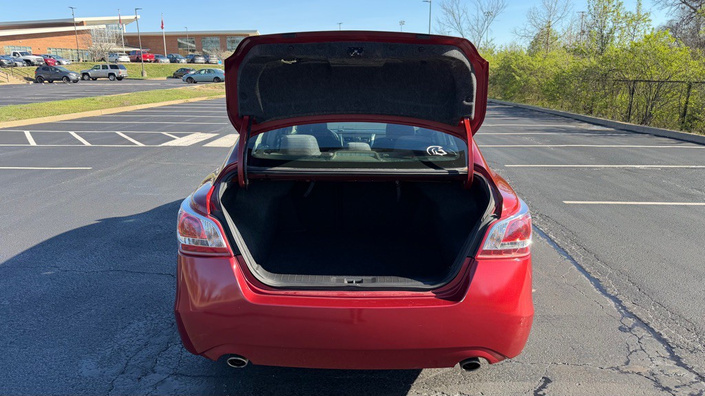 2013 Nissan Altima Image 23