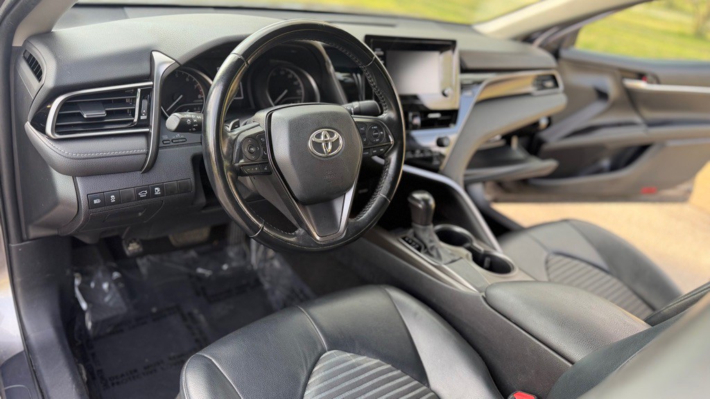 2021 Toyota Camry Image 15