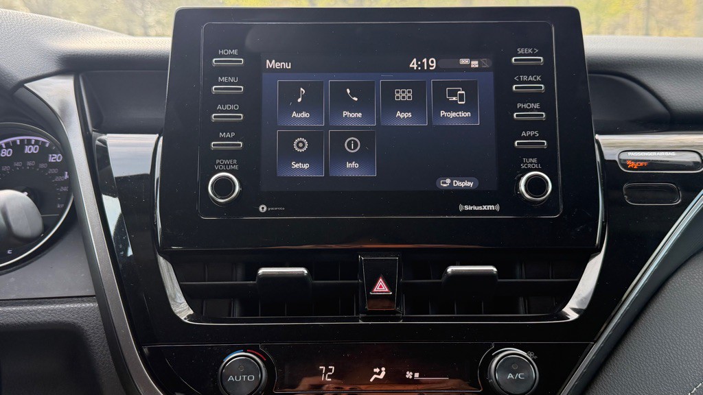 2021 Toyota Camry Image 23