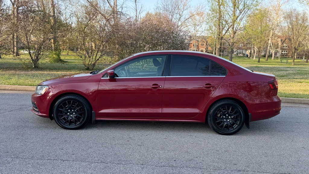 2017 Volkswagen Jetta Image 3