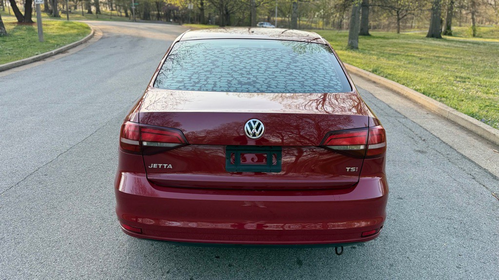 2017 Volkswagen Jetta Image 8