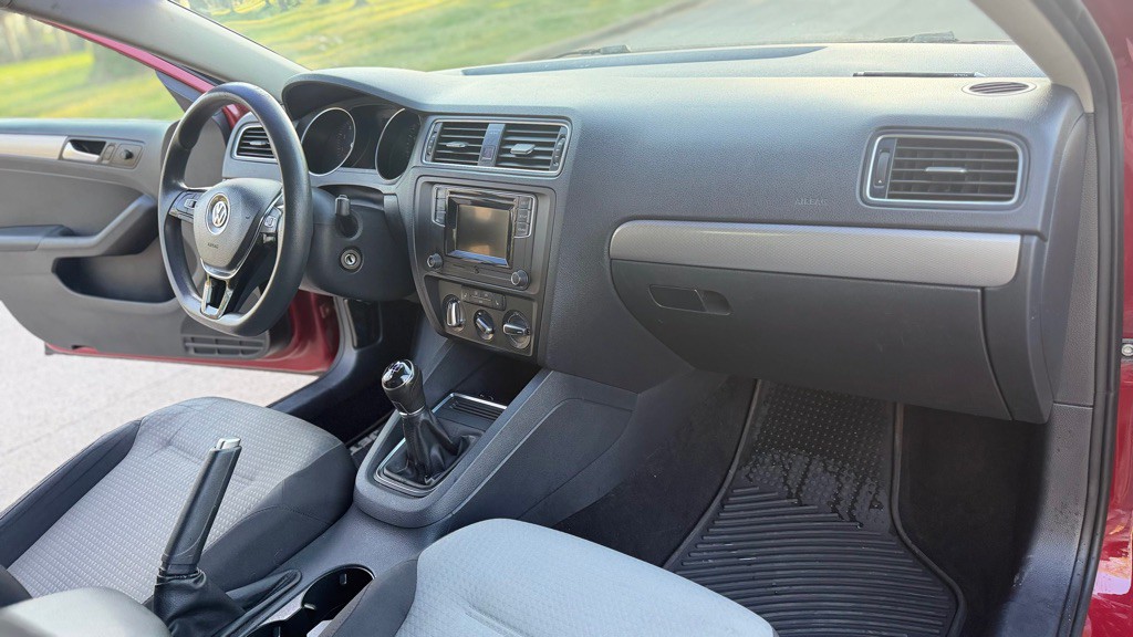 2017 Volkswagen Jetta Image 17